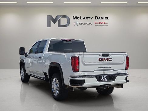 Certified 2023 GMC Sierra 2500 Denali w/ Denali Ultimate Package AWD/4WD image 13