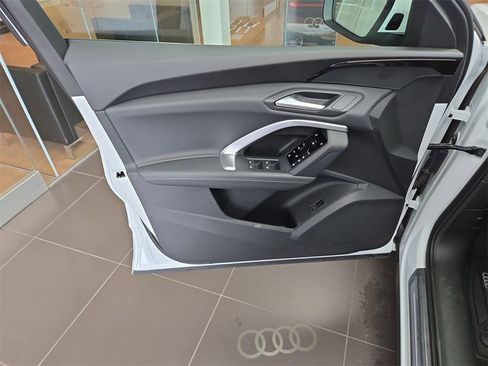 New 2025 Audi Q5 Premium image 13