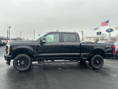 New 2026 Ford F350 Lariat w/ Black Appearance Package