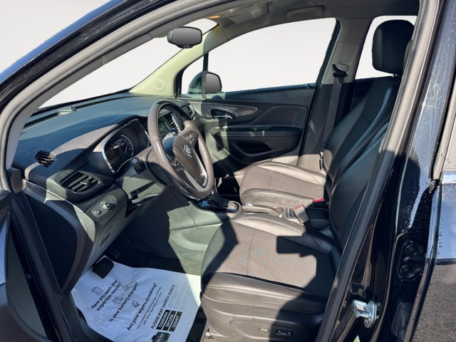 Used 2022 Buick Encore Preferred w/ Safety Package AWD/4WD image 9