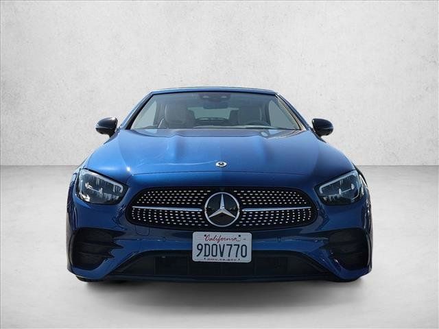 Used 2023 Mercedes-Benz E 450 Cabriolet image 2