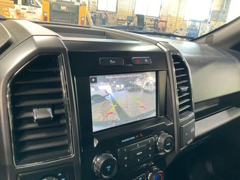 Used 2017 Ford F150 XLT w/ Equipment Group 302A Luxury AWD/4WD image 30