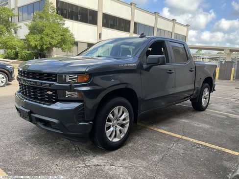 Used 2022 Chevrolet Silverado 1500 Custom RWD image 4