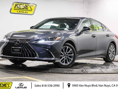 Certified 2025 Lexus ES 350 w/ Accessory Package (Z2)