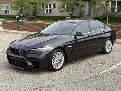 Used 2011 BMW 535i Sedan RWD image 1
