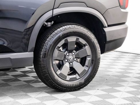 Certified 2026 Honda Passport RTL image 32