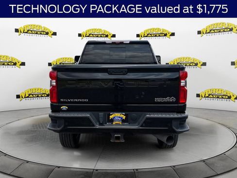 Used 2024 Chevrolet Silverado 2500 High Country w/ Technology Package AWD/4WD image 5