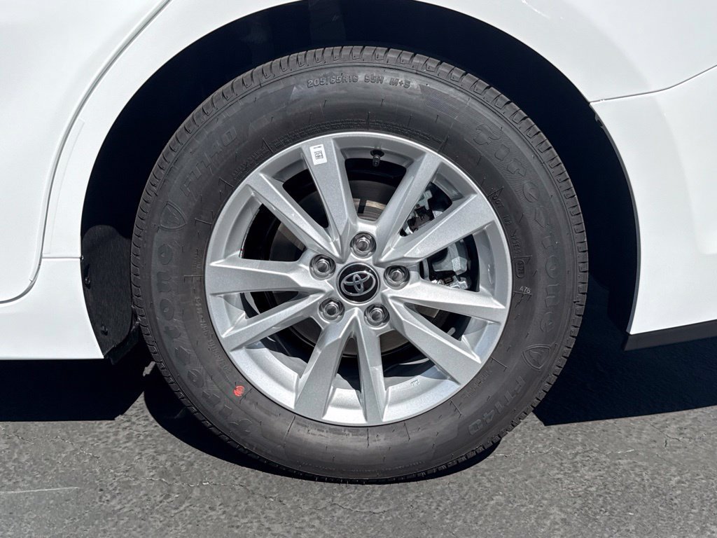 New 2026 Toyota Camry LE FWD image 15