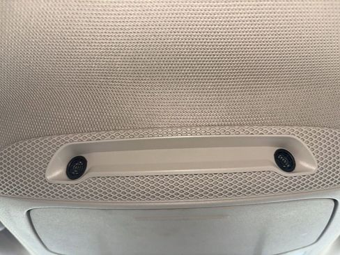 Used 2024 Ford Expedition Limited image 40