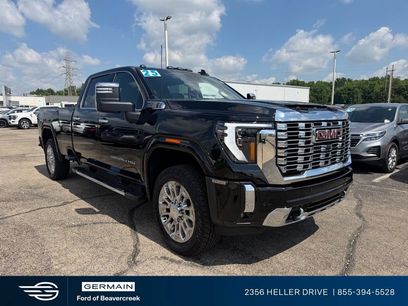 Used 2025 GMC Sierra 2500 Denali w/ Technology Package