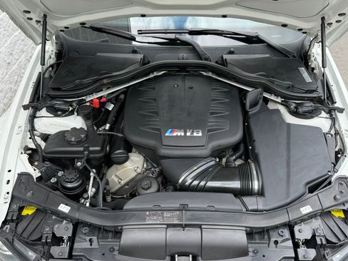 Used 2011 BMW M3 Sedan RWD image 11