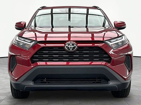 Used 2025 Toyota RAV4 XLE w/ Convenience Package FWD image 3