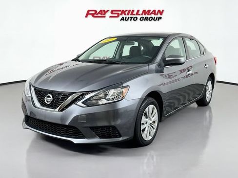 Used 2017 Nissan Sentra SV FWD image 3