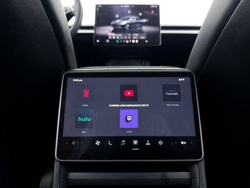 Used 2024 Tesla Model 3 Standard Range RWD image 32