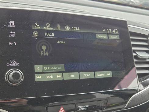 Used 2020 Honda Pilot Touring image 31