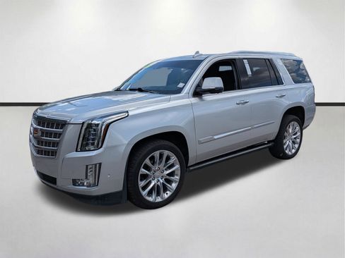 Used 2019 Cadillac Escalade Premium Luxury AWD/4WD image 8