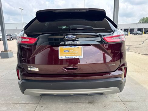 Certified 2024 Ford Edge SEL w/ Convenience Package AWD/4WD image 6