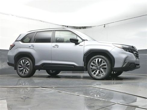 New 2025 Subaru Forester Touring image 33