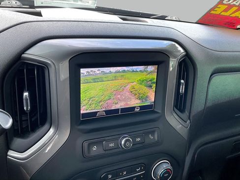 Used 2022 Chevrolet Silverado 1500 Custom AWD/4WD image 21