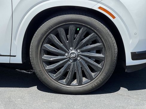 Certified 2024 Hyundai Palisade Calligraphy AWD/4WD image 16