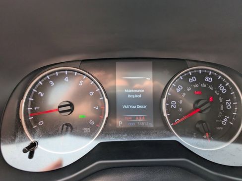 Certified 2022 Toyota RAV4 XLE image 25