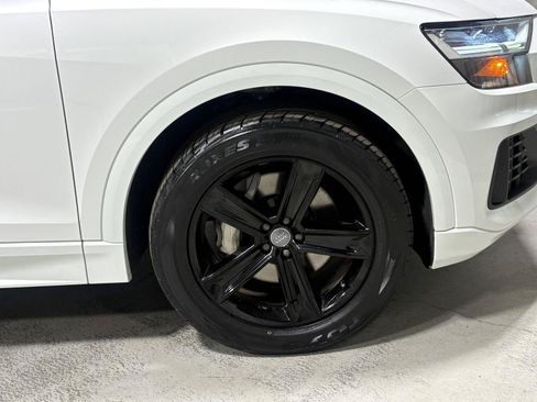 Used 2019 Audi Q8 Premium AWD/4WD image 39