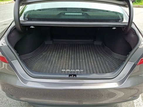 Certified 2022 Toyota Camry LE FWD image 27