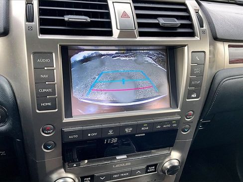 Used 2016 Lexus GX 460 460 w/ Premium Package image 19