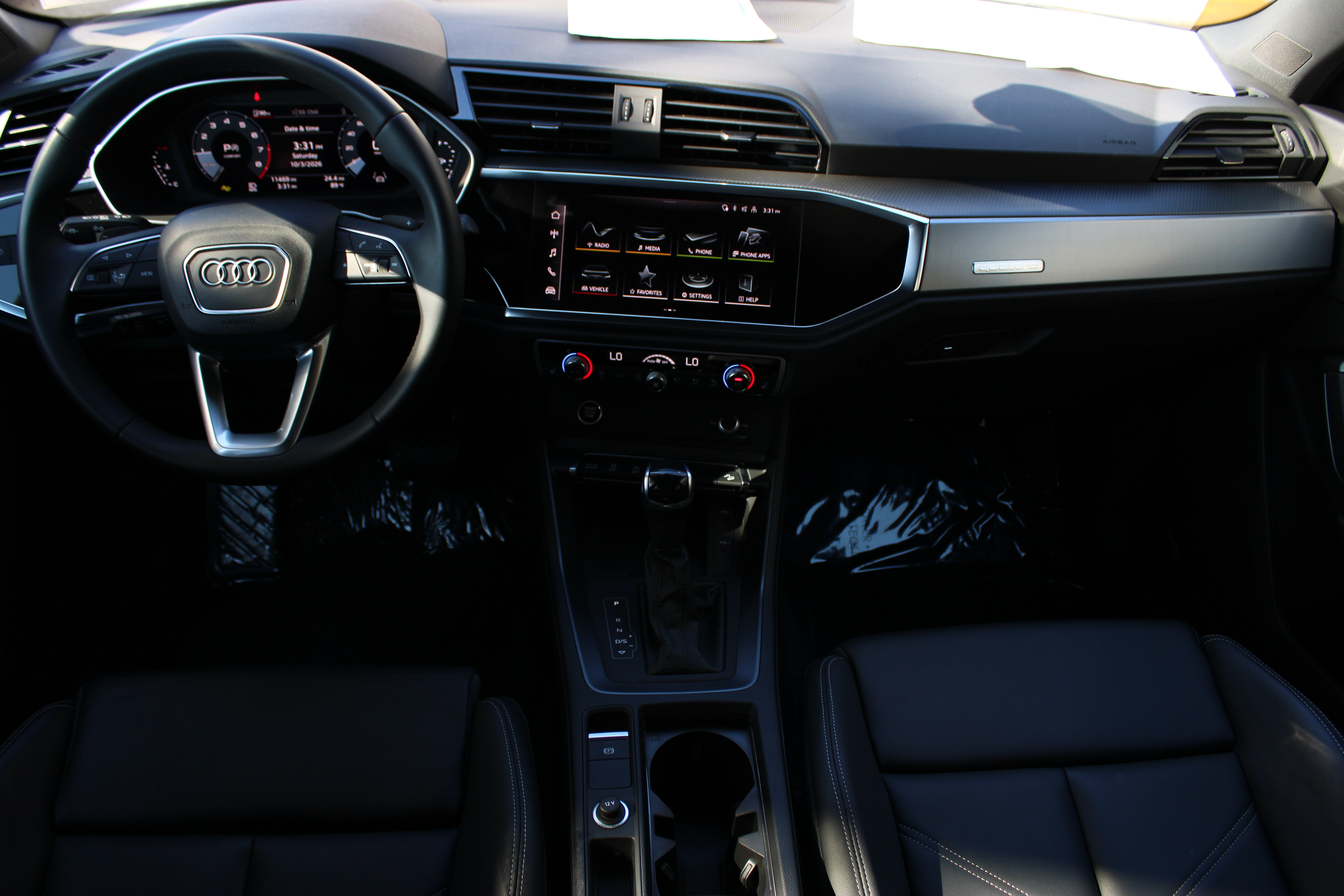 Used 2025 Audi Q3 2.0T Premium w/ Convenience Package AWD/4WD image 25