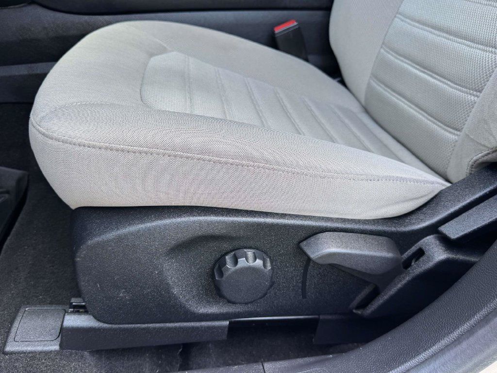Used 2019 Ford Fusion S FWD image 20