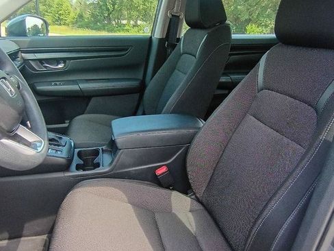 Used 2024 Honda CR-V LX image 10
