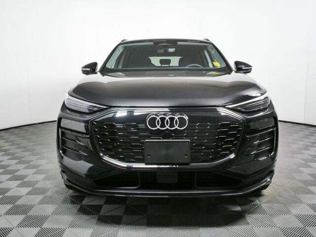 Used 2025 Audi Q6 e-tron Premium Plus AWD/4WD image 34