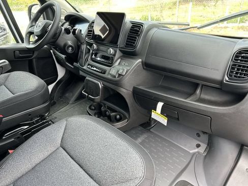 New 2024 RAM ProMaster 3500 w/ Premium Convenience Group FWD image 6