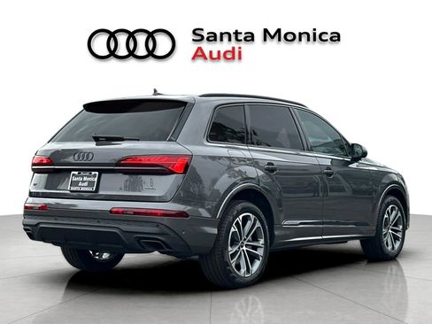 New 2026 Audi Q7 2.0T Premium AWD/4WD image 2