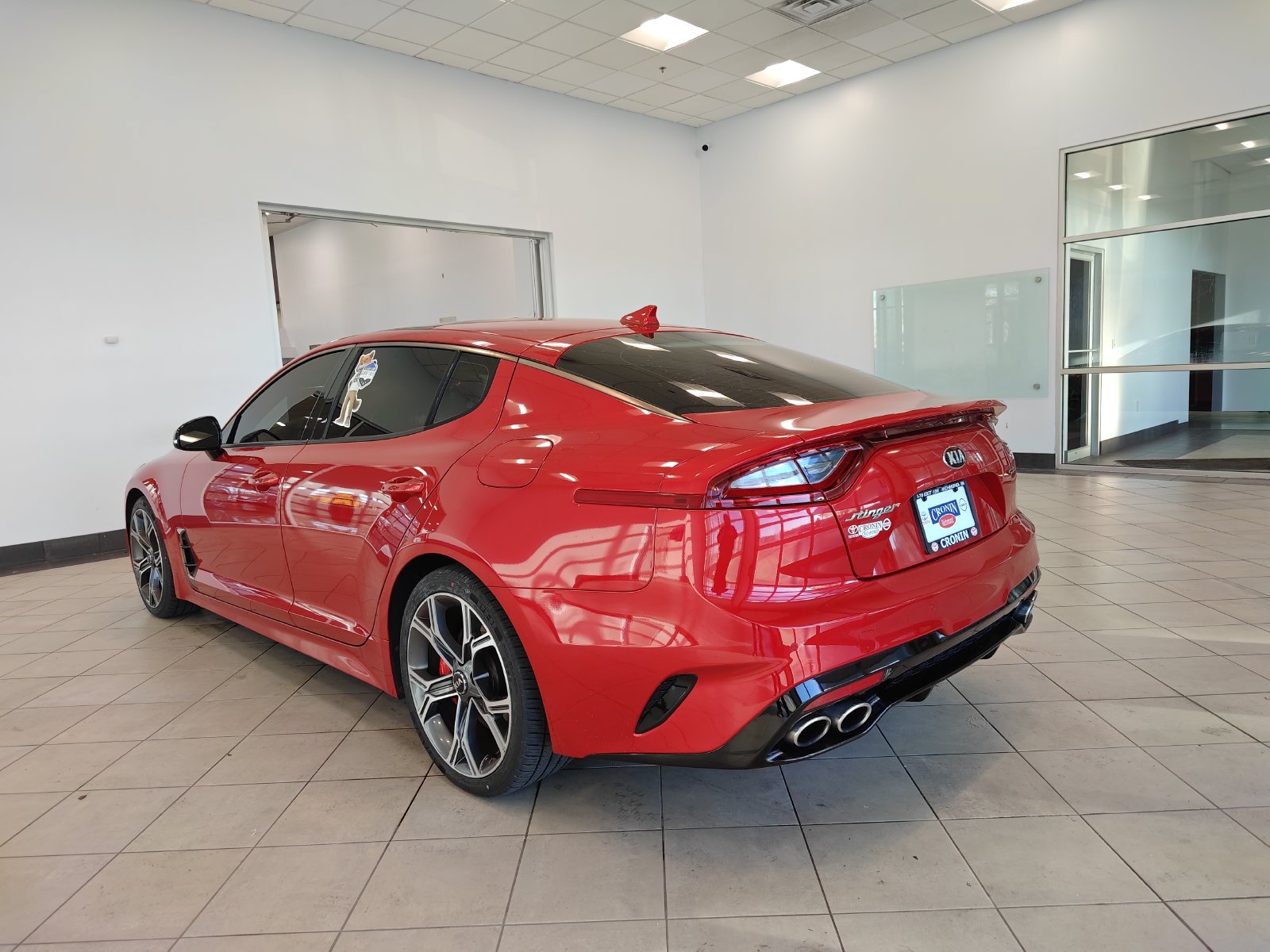 Used 2018 Kia Stinger GT2 RWD image 5