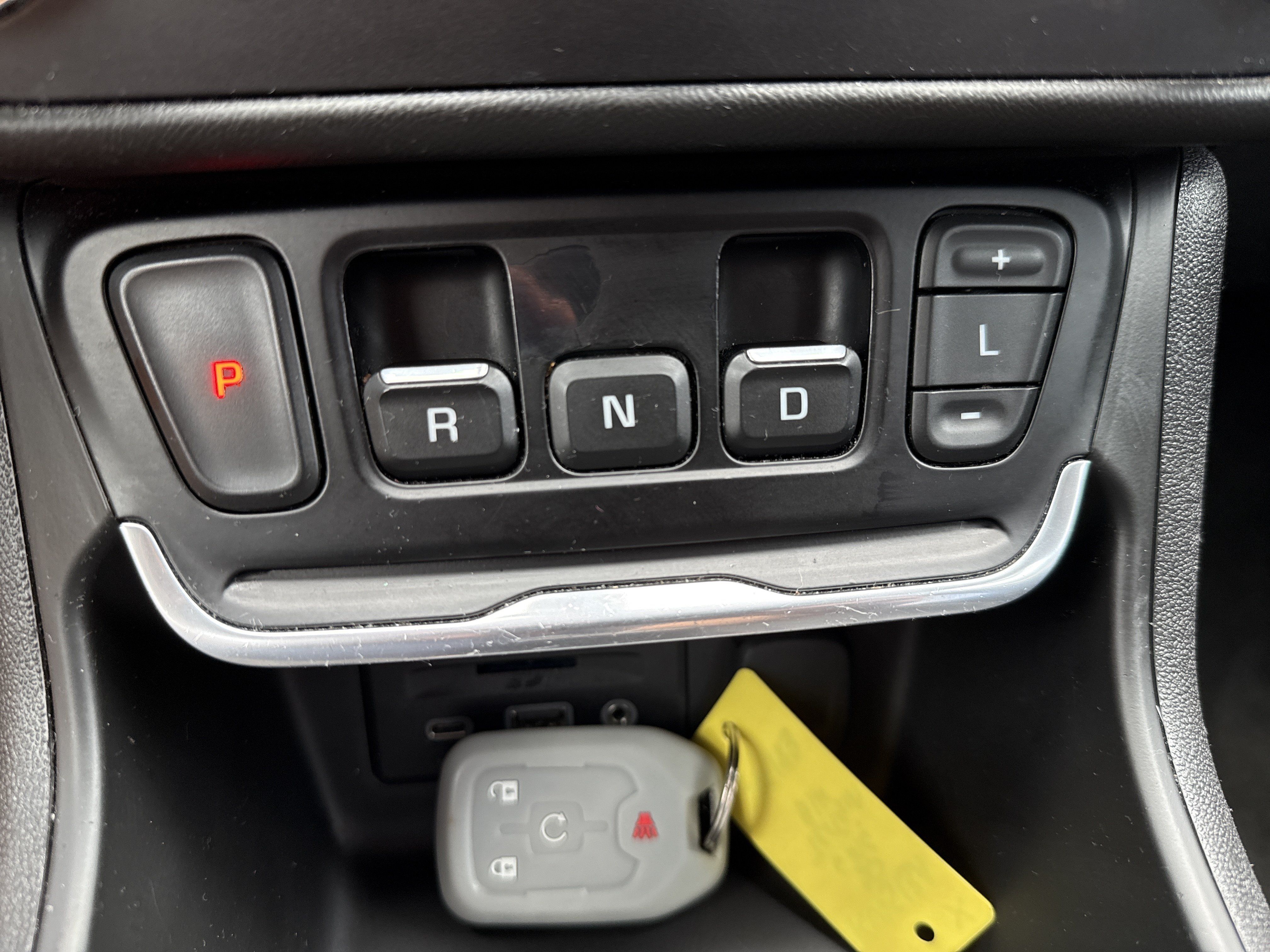 Used 2020 GMC Terrain SLT AWD/4WD image 23