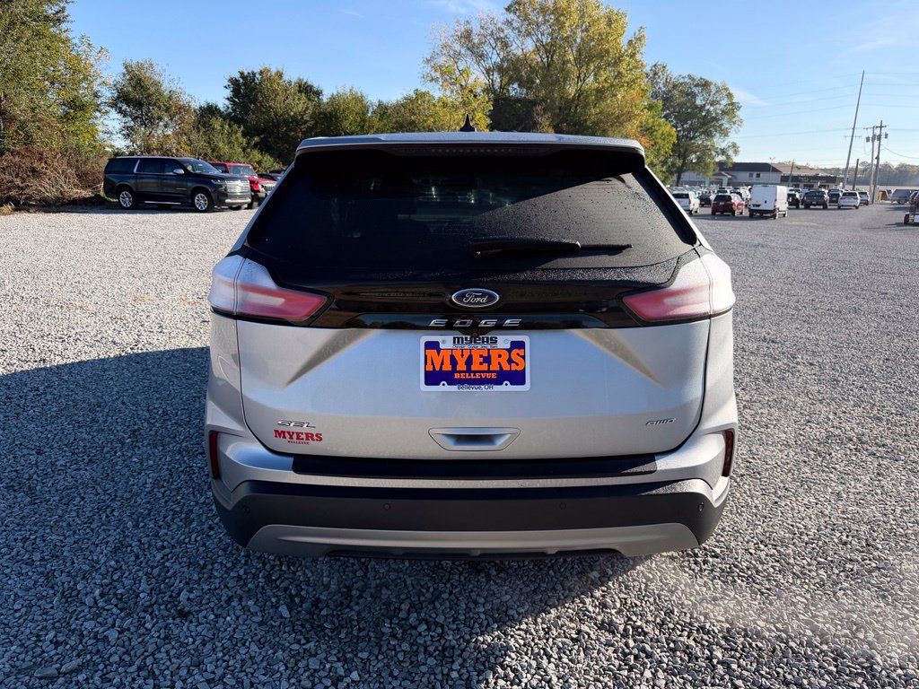 Used 2023 Ford Edge SEL AWD/4WD image 24