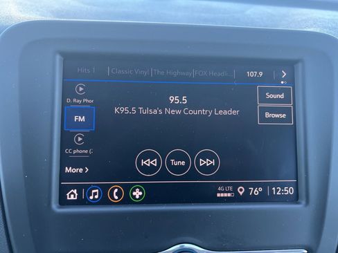 Used 2024 Chevrolet Equinox LT image 18