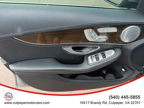 Used 2015 Mercedes-Benz C 300 4MATIC Sedan image 8