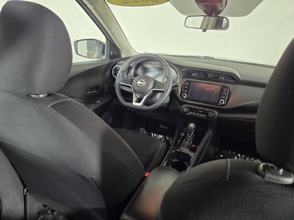 Used 2022 Nissan Kicks SV FWD image 31
