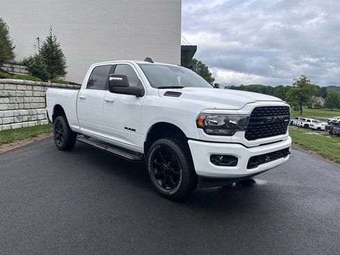 Used 2024 RAM 2500 Big Horn w/ Night Edition AWD/4WD image 1