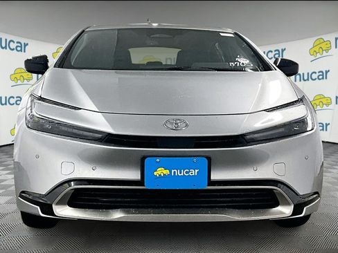 New 2026 Toyota Prius Plug-In Hybrid FWD image 3