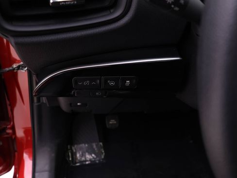 Certified 2021 Toyota Prius LE image 8