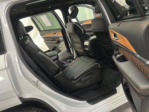 Used 2023 Jeep Grand Cherokee L Summit image 32