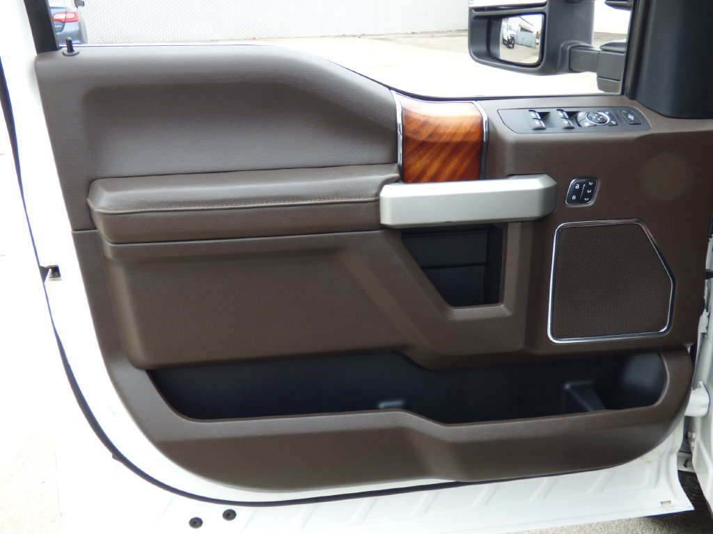 Used 2021 Ford F350 King Ranch w/ King Ranch Ultimate Package AWD/4WD image 24