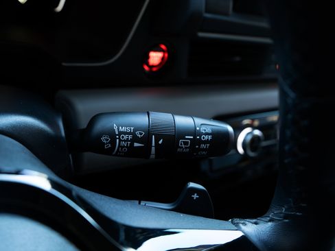 Certified 2024 Honda Pilot Touring image 25