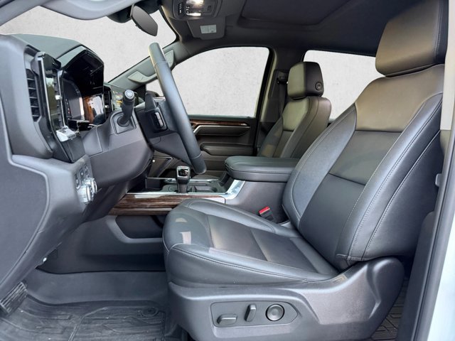 Used 2025 GMC Sierra 1500 Elevation AWD/4WD image 16