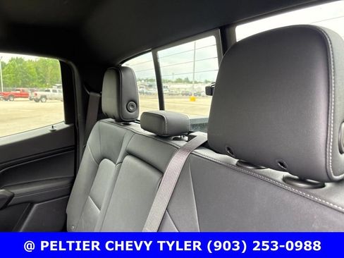 Used 2024 Chevrolet Colorado LT w/ LT Convenience Package III RWD image 20
