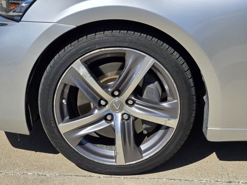 Used 2019 Lexus IS 300 w/ Premium Package image 10