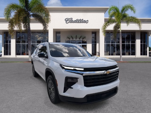 Certified 2024 Chevrolet Traverse LS FWD image 3